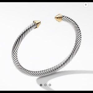 Meet your Posher, Vicki